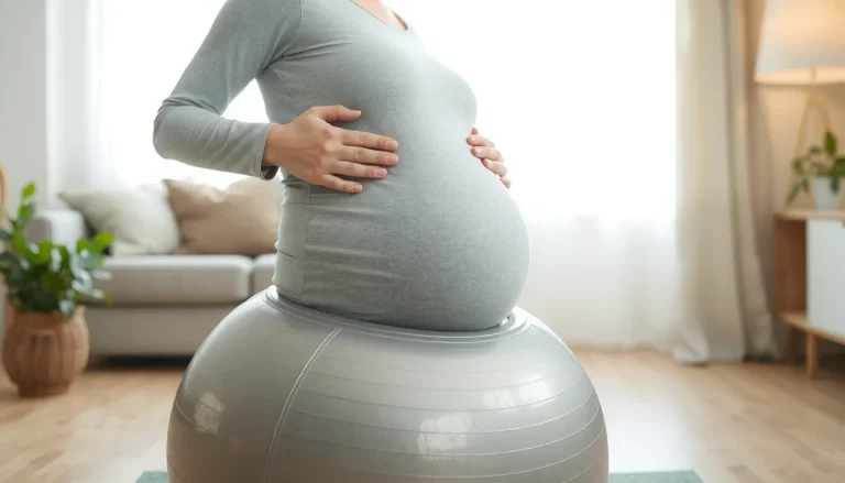 Douleur sous les côtes à 7 mois de grossesse : causes, soulagement et quand consulter
